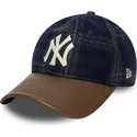 cappellino-curvo-blu-marino-e-marrone-regolabile-9twenty-img-loden-leather-di-new-york-yankees-mlb-di-new-era