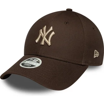Șepci curbată maro reglabilă 9FORTY League Essential de New York Yankees MLB de New Era