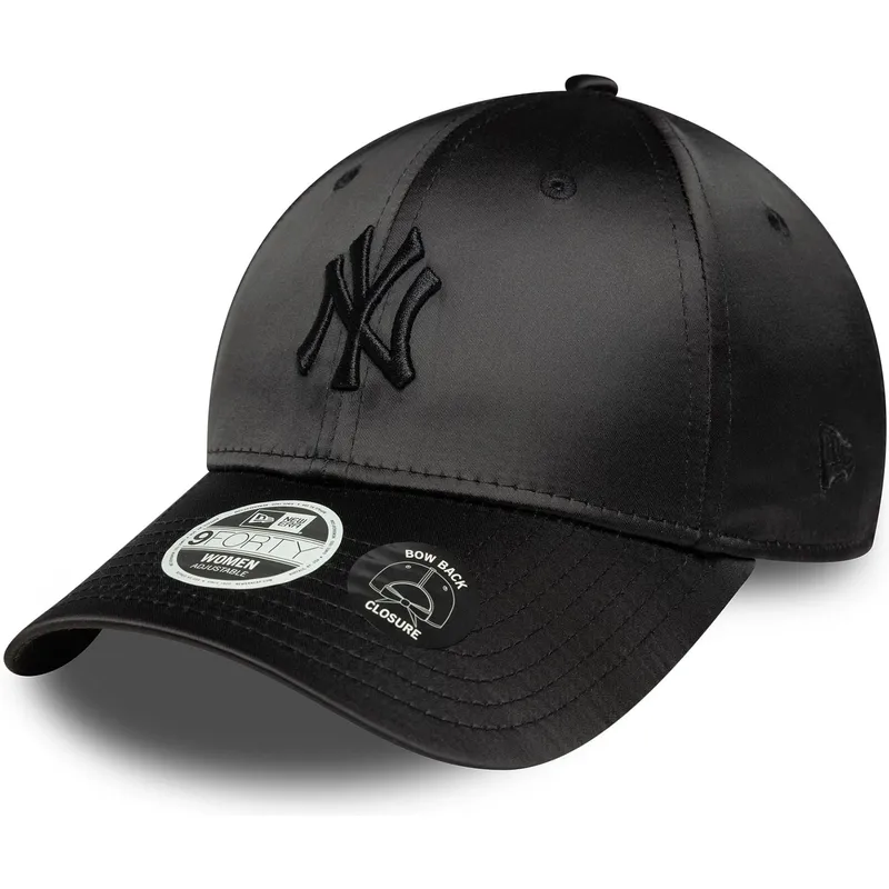 svart-justerbar-kurvad-keps-for-dam-med-svart-logotyp-9forty-satin-bow-back-fran-new-york-yankees-mlb-av-new-era