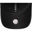 casquette-courbee-noire-ajustable-pour-femme-avec-logo-noir-9twenty-worn-pu-new-york-yankees-mlb-new-era