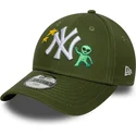 casquette-courbee-verte-ajustable-pour-enfant-9forty-space-icon-new-york-yankees-mlb-new-era