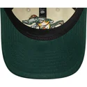 casquette-courbee-beige-et-verte-ajustable-pour-enfant-9twenty-mascot-new-era