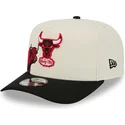 casquette-courbee-beige-et-noire-snapback-9fifty-a-frame-precurved-hardwood-classics-chicago-bulls-nba-new-era