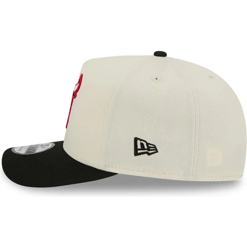 epci-curbata-negru-snapback-9fifty-a-frame-precurved-hardwood-classics-de-chicago-bulls-nba-de-new-era