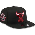 cappello-snapback-nero-a-visiera-piatta-9fifty-a-frame-hardwood-classics-dei-chicago-bulls-nba-di-new-era