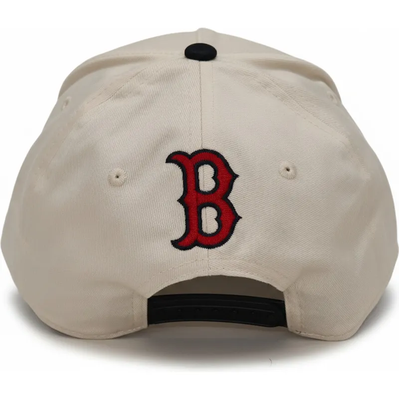 cappellino-curvo-beige-e-nero-snapback-rise-structured-dei-boston-red-sox-mlb-di-nike