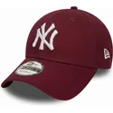 gorra-curva-roja-cardenal-ajustable-9forty-essential-de-new-york-yankees-mlb-de-new-era