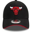 czapka-z-daszkiem-czarna-regulowana-9forty-microfibre-chicago-bulls-nba-new-era