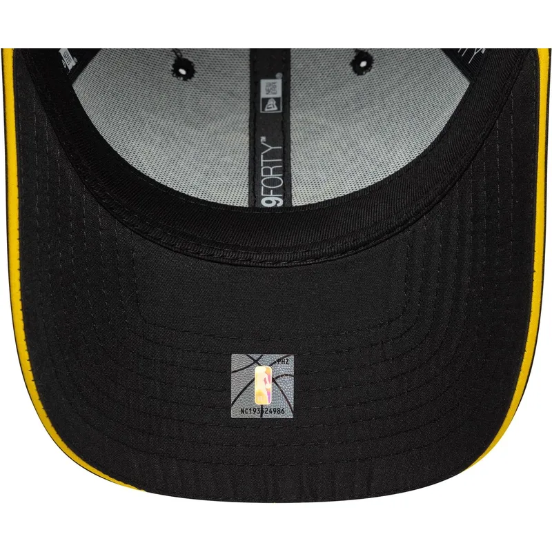 epci-curbata-negru-reglabila-9forty-microfibre-de-los-angeles-lakers-nba-de-new-era epci-curbata-negru-reglabila-9forty-microfibre-de-los-angeles-lakers-nba-de-new-era