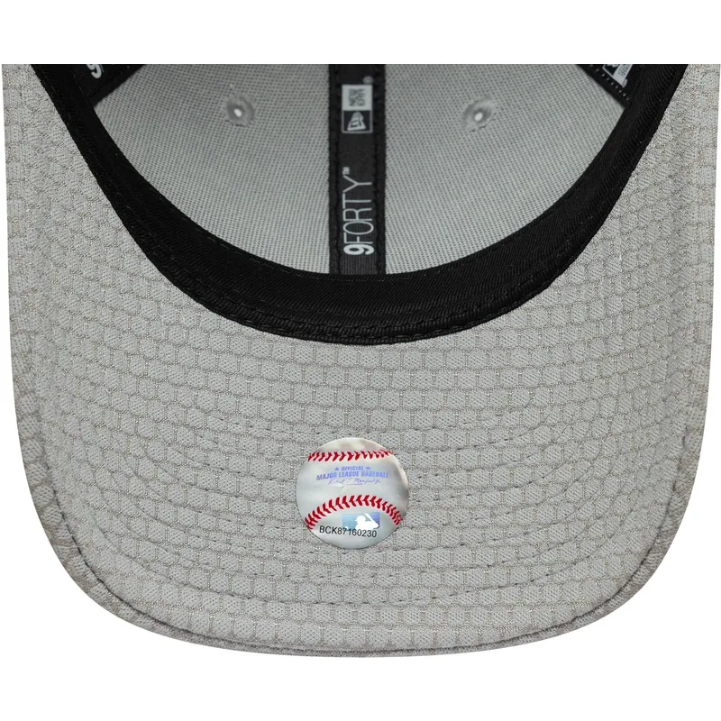 epci-curbata-gri-snapback-9forty-mesh-flawless-de-new-york-yankees-mlb-de-new-era