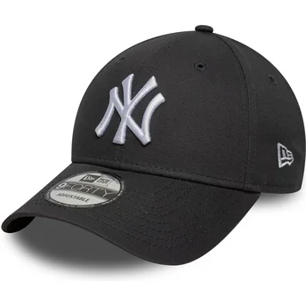 Cappellino curvo grigio regolabile 9FORTY League Essential dei New York Yankees MLB di New Era