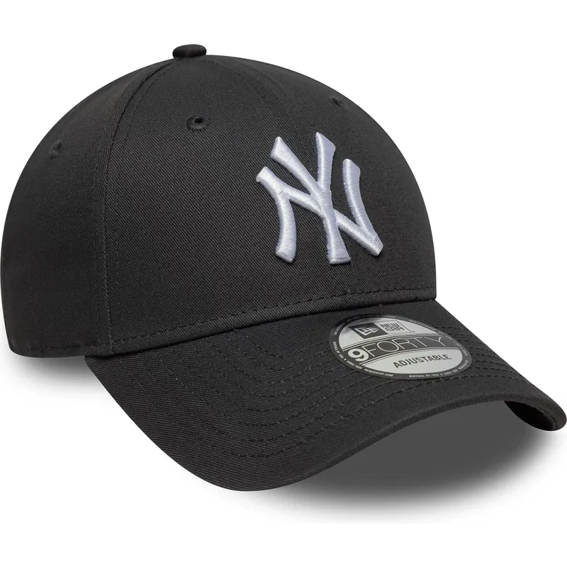 graue-verstellbare-curved-cap-9forty-league-essential-der-new-york-yankees-mlb-von-new-era