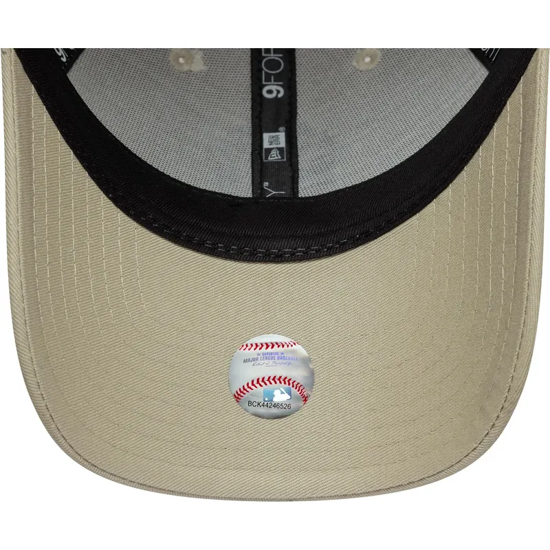 cap-curbata-beige-adjustable-strap-9forty-camo-infill-de-new-york-yankees-mlb-de-new-era