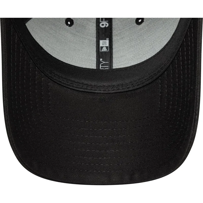 cappellino-curvo-nero-regolabile-9forty-seasonal-di-racing-bulls-f1-team-formula-1-di-new-era