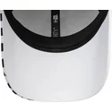 epci-curbata-alb-snapback-9forty-checkerboard-de-racing-bulls-f1-team-formula-1-de-new-era