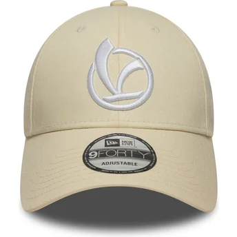 Cap curbată beige adjustable strap 9FORTY de New Era