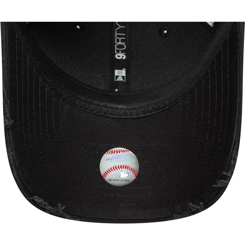 epci-curbata-negru-reglabila-9forty-wash-distress-de-new-york-yankees-mlb-de-new-era epci-curbata-negru-reglabila-9forty-wash-distress-de-new-york-yankees-mlb-de-new-era