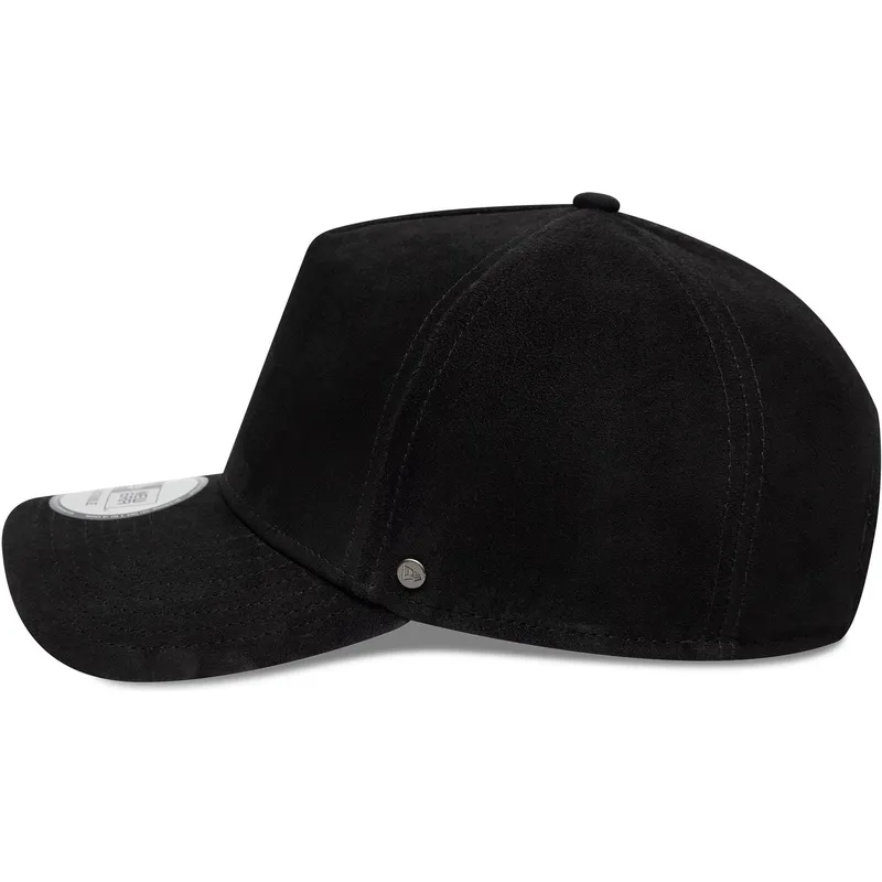 cappellino-curvo-nero-regolabile-9forty-e-frame-img-suede-di-new-era