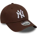 brazowa-czapka-z-daszkiem-snapback-9forty-m-crown-new-york-yankees-mlb-new-era