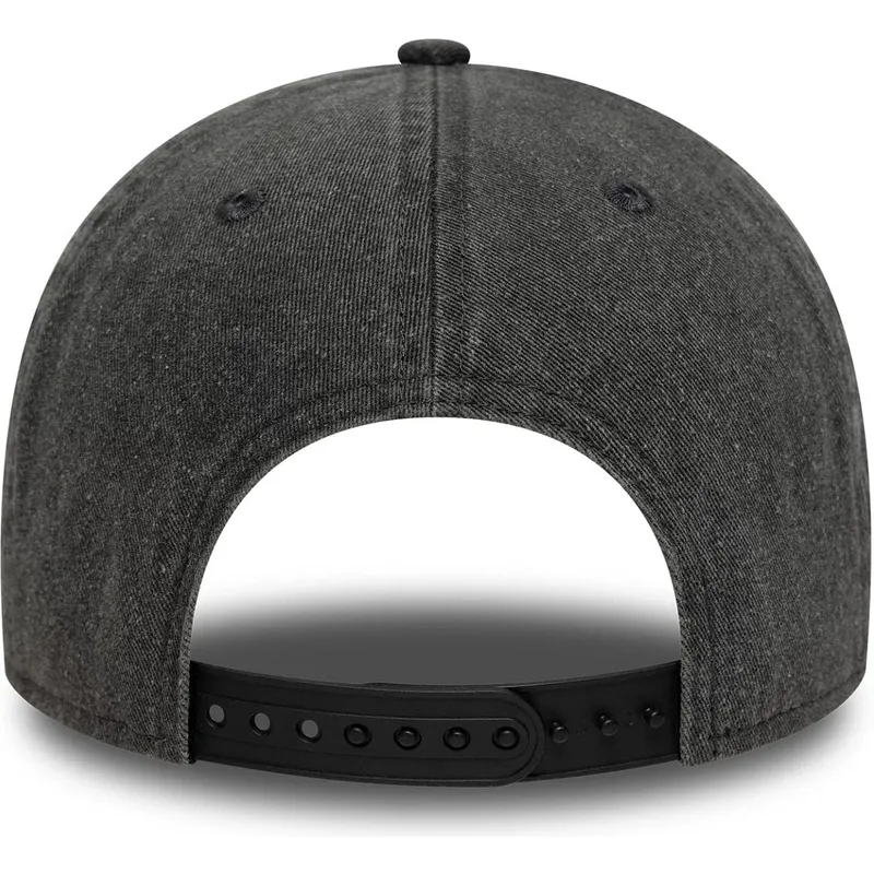cap-curbata-black-snapback-9forty-m-crown-washed-de-red-bull-racing-formula-1-de-new-era