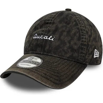 Cappellino curvo nero regolabile 9TWENTY Scrambler di Ducati Motor MotoGP di New Era