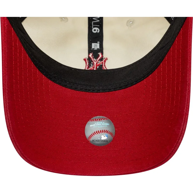 cap-curbata-beige-adjustable-strap-9twenty-mini-washed-de-new-york-yankees-mlb-de-new-era cap-curbata-beige-adjustable-strap-9twenty-mini-washed-de-new-york-yankees-mlb-de-new-era