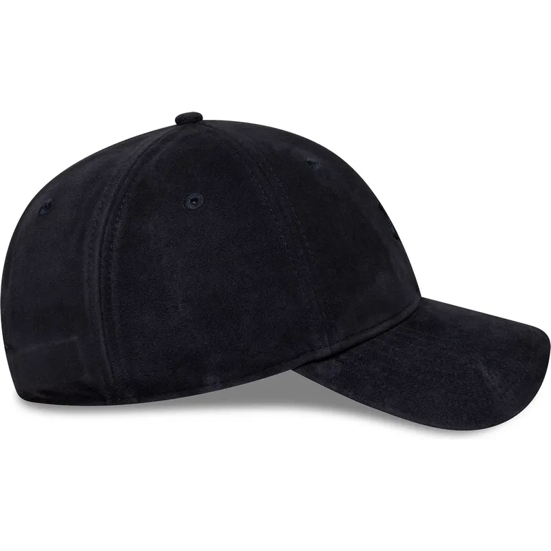 cappellino-curvo-blu-navy-regolabile-con-logo-blu-navy-9twenty-suede-di-new-york-yankees-mlb-di-new-era