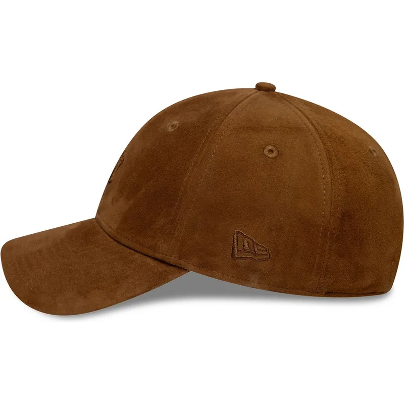 cap-curbata-brown-adjustable-strap-9twenty-suede-de-new-york-yankees-mlb-de-new-era