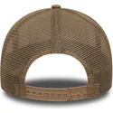 casquette-trucker-blanche-et-marron-a-frame-location-new-york-villes-et-plages-new-era