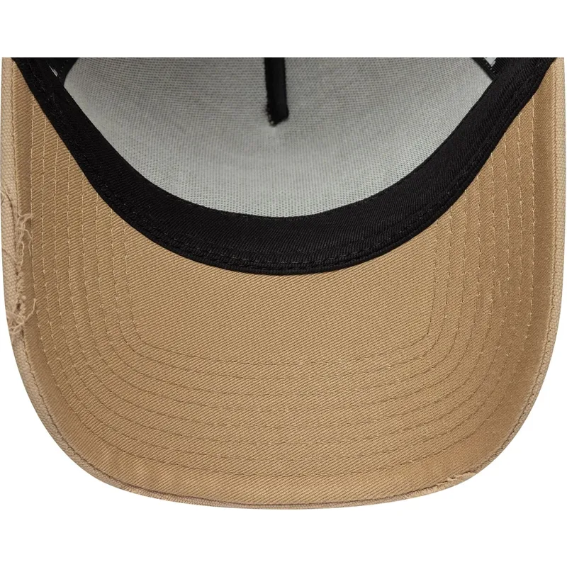 braune-trucker-kappe-a-frame-oval-canvas-distress-von-new-era