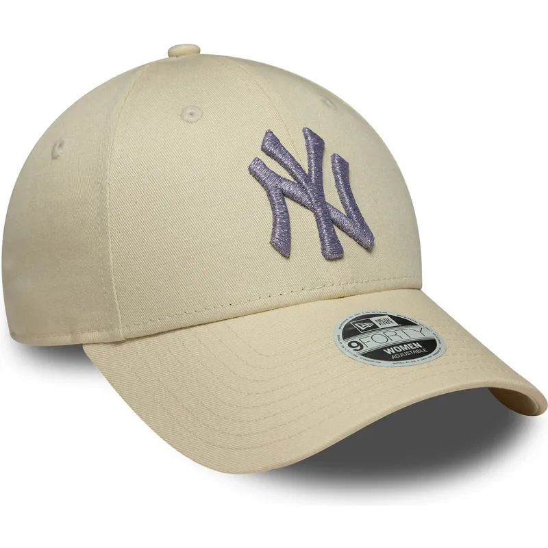 bezowa-regulowana-czapka-z-zakrzywionym-daszkiem-z-fioletowym-logo-dla-kobiet-9forty-metallic-logo-new-york-yankees-mlb-new-era