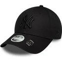 cappellino-curvo-nero-regolabile-con-logo-nero-da-donna-9forty-bow-back-dei-new-york-yankees-mlb-di-new-era