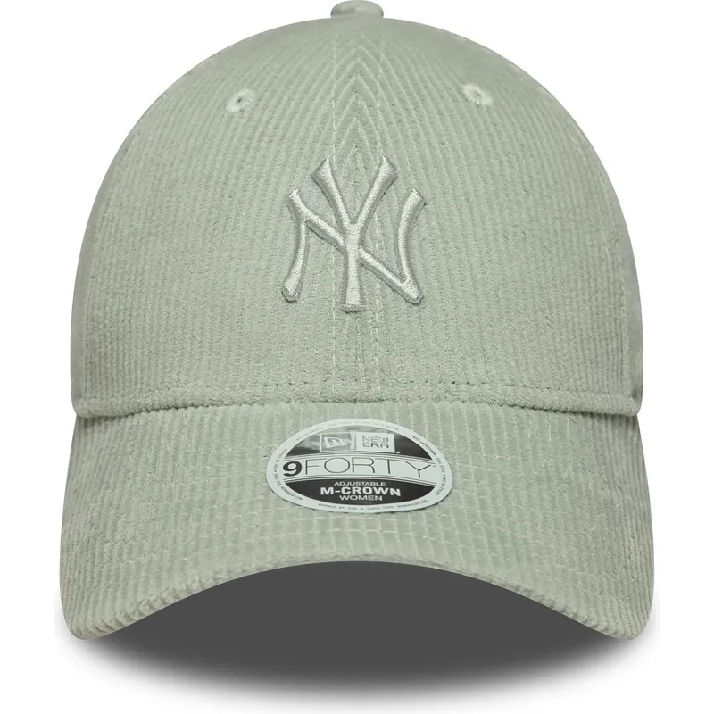ljusgron-justerbar-kurvad-keps-med-gron-logotyp-for-dam-9forty-m-crown-pastel-cord-fran-new-york-yankees-mlb-av-new-era