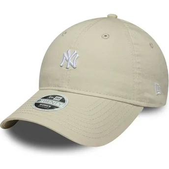 Casquette courbée beige ajustable pour femme 9TWENTY Washed Mini New York Yankees MLB New Era