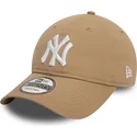 epci-curbata-maro-banda-reglabila-claro-9twenty-league-essential-de-new-york-yankees-mlb-de-new-era