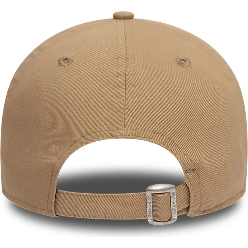 cappellino-visiera-curva-marrone-chiaro-regolabile-9twenty-league-essential-di-new-york-yankees-mlb-di-new-era