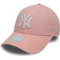 epci-curbata-roz-reglabila-9forty-league-essential-de-new-york-yankees-mlb-de-new-era