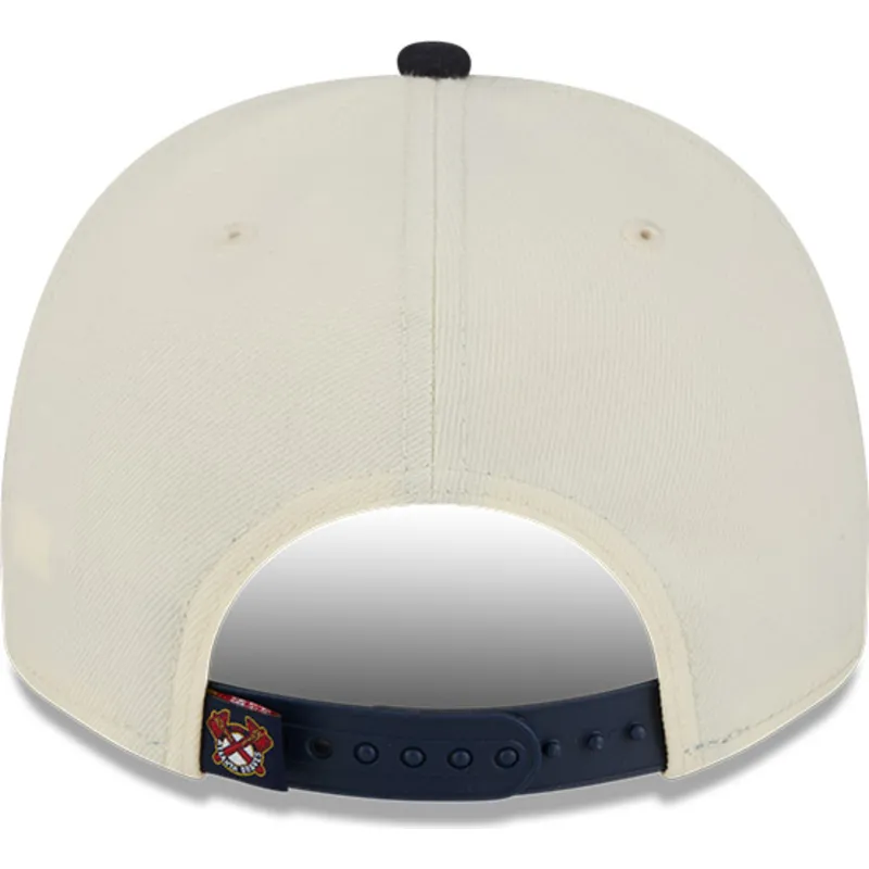 beige-och-svart-kurvad-keps-snapback-9fifty-a-frame-classic-atlanta-braves-mlb-fran-new-era