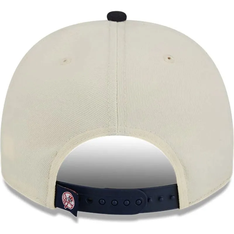 czapka-z-daszkiem-bezowo-granatowa-snapback-9fifty-a-frame-classic-new-york-yankees-mlb-new-era