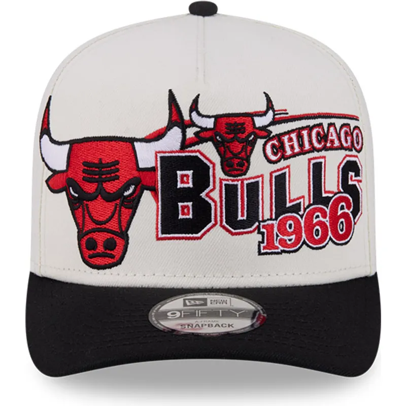 casquette-courbee-beige-et-noire-snapback-9fifty-a-frame-classic-chicago-bulls-nba-new-era