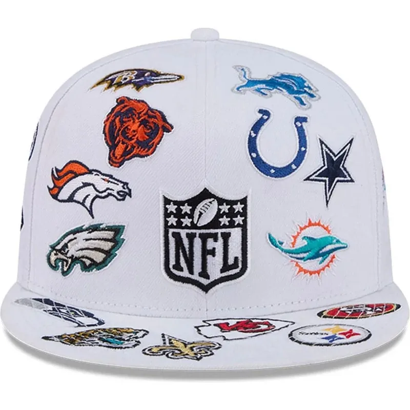 cappello-piatto-bianco-chiuso-59fifty-all-over-di-nfl-di-new-era