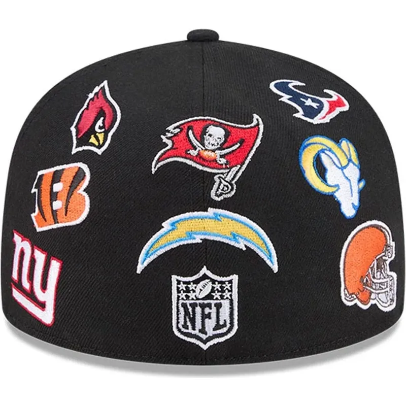 schwarze-enganliegende-59fifty-all-over-nfl-flat-cap-von-new-era