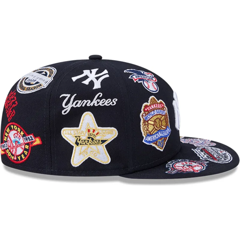 granatowa-dopasowana-czapka-z-daszkiem-59fifty-all-over-logos-new-york-yankees-mlb-new-era