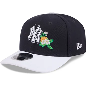 Granatowa czapka z zakrzywionym daszkiem snapback 9SEVENTY Stretch Snap Flower New York Yankees MLB New Era