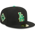 czarna-dopasowana-czapka-z-daszkiem-59fifty-saint-patrick-s-day-los-angeles-dodgers-mlb-new-era