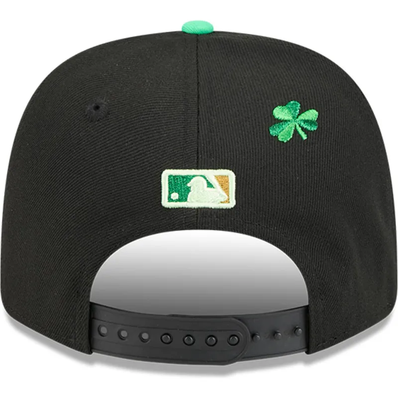 cappellino-curvo-nero-snapback-9seventy-stretch-snap-saint-patrick-s-day-dei-new-york-yankees-mlb-di-new-era