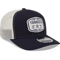 gorra-trucker-azul-marino-9seventy-stretch-snap-patch-de-new-york-yankees-mlb-de-new-era
