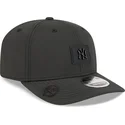 svart-kurvad-keps-snapback-9seventy-stretch-snap-clubhouse-fran-new-york-yankees-mlb-av-new-era