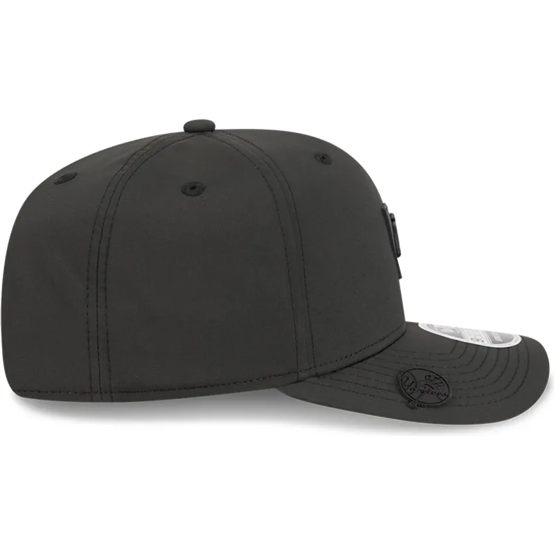 cap-curbata-black-snapback-9seventy-stretch-snap-clubhouse-de-new-york-yankees-mlb-de-new-era