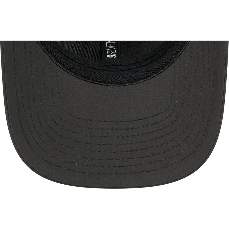 cap-curbata-black-snapback-9seventy-stretch-snap-clubhouse-de-new-york-yankees-mlb-de-new-era